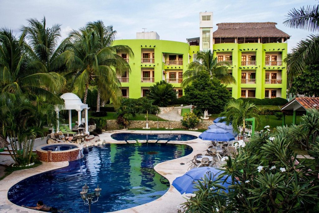 Hotel Punta Esmeralda