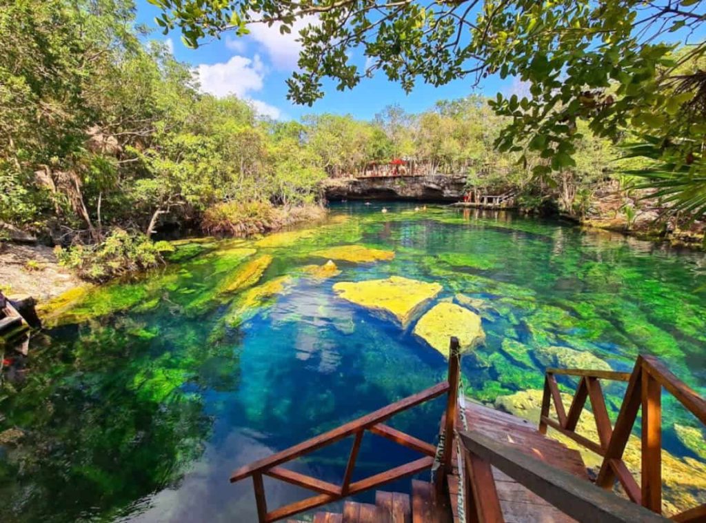 Cenote Jardín del Edén